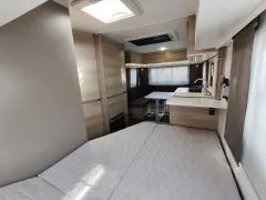 Miniatura 27