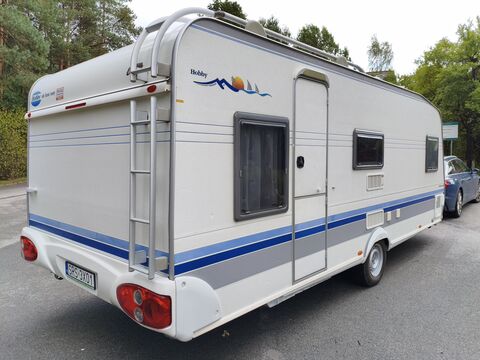 HOBBY 560 KMFE - PIĘTROWE ŁÓŻKO na naszym placu